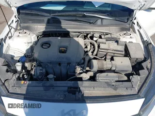 2022 Kia Forte LXS z VIN 3KPF24AD9NE490305, wystawiony jako IAAI lot #41979052 z przebiegiem 80 334 mil mil oraz . Historia ofert i sprzedaży dostępna na DreamBid. Obrazek 10.
