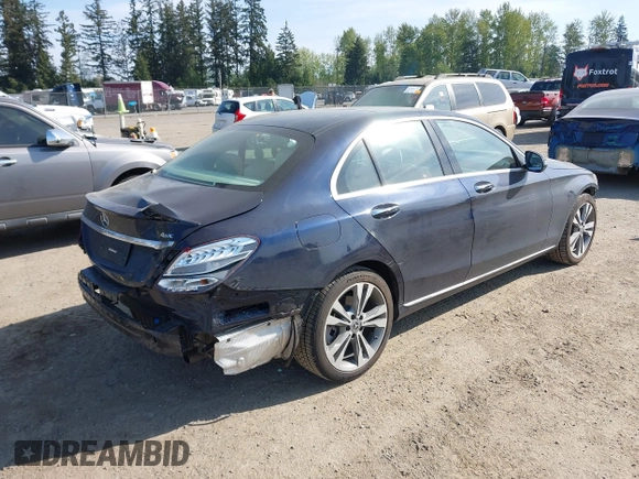2017 Mercedes-Benz C 300 with VIN 55SWF4KB5HU230272, listed as a IAAI auction lot 42113872 with 35,807 mi miles and . Bid and sale history available at carsss.com. Image 4.