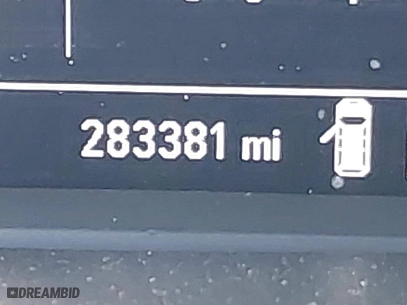 2019 Chevrolet Traverse LS with VIN 1GNERFKWXKJ286587, listed as a IAAI auction lot 41845285 with 283,381 mi miles. Bid and sale history available at carsss.com. Image 15.