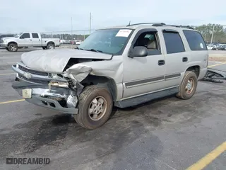 2004 Chevrolet Tahoe LT with VIN 1GNEC13Z34J258811, listed as a IAAI auction lot 41710156 with 322,462 mi miles. Bid and sale history available at carsss.com. Image 2.