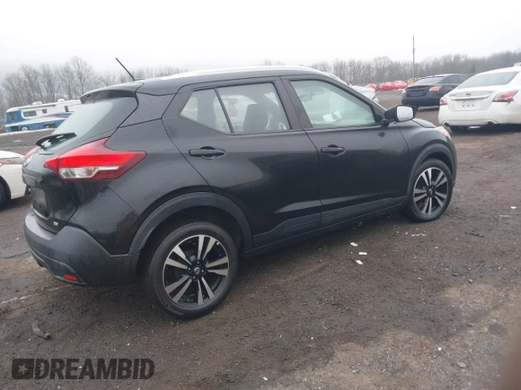 2019 Nissan Kicks S with VIN 3N1CP5CU6KL527179, listed as a IAAI auction lot 41479057 with 97,895 mi miles. Bid and sale history available at carsss.com. Image 4.