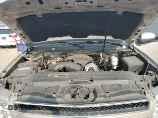 2007 Chevrolet Tahoe LTZ с VIN 1GNFK130X7J354528, выставлен на аукционе Copart как лот 59683165 с пробегом 252 884 миль миль и Списание • Salvage title. История ставок и продаж доступна на DreamBid. Изображение 12.