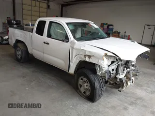 2019 Toyota Tacoma SR with VIN 5TFRX5GNXKX135675, listed as a IAAI auction lot 42030512 with 208,880 mi miles and . Bid and sale history available at DreamBid. Image 1.