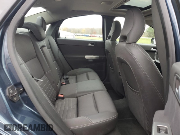 2005 Volvo S40 with VIN YV1MS682852089228, listed as a Copart auction lot 79582464 with 107,503 mi miles and Salvage Title. Bid and sale history available at carsss.com. Image 10.