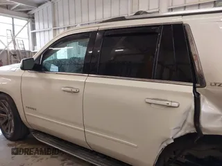 2015 Chevrolet Tahoe LTZ с VIN 1GNSKCKCXFR650963, выставлен на аукционе IAAI как лот 42319953 с пробегом 162 139 миль миль и . История ставок и продаж доступна на DreamBid. Изображение 14.