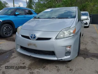 2011 Toyota Prius I with VIN JTDKN3DU6B0309743, listed as a IAAI auction lot 42114140 with 212,447 mi miles. Bid and sale history available at carsss.com. Image 6.