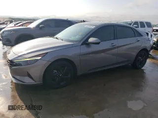 2021 Hyundai Elantra Blue z VIN KMHLM4AJXMU006298, wystawiony jako Copart lot #58296224 z przebiegiem 209 291 mil mil oraz Szkoda całkowita • Salvage title. Historia ofert i sprzedaży dostępna na DreamBid. Obrazek 1.