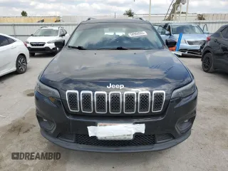 2019 Jeep Cherokee Latitude Plus z VIN 1C4PJMLB9KD393699, wystawiony jako Copart lot #56906055 z przebiegiem 52 674 mil mil oraz Szkoda całkowita • Salvage title. Historia ofert i sprzedaży dostępna na DreamBid. Obrazek 5.