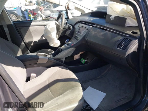 2013 Toyota Prius One with VIN JTDKN3DU9D5607855, listed as a IAAI auction lot 41728716 with 123,643 mi miles. Bid and sale history available at carsss.com. Image 5.