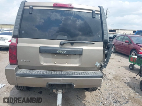 2006 Jeep Commander z VIN 1J8HG48K86C191324, wystawiony jako IAAI lot #42121472 z przebiegiem 220 098 mil mil oraz . Historia ofert i sprzedaży dostępna na DreamBid. Obrazek 16.