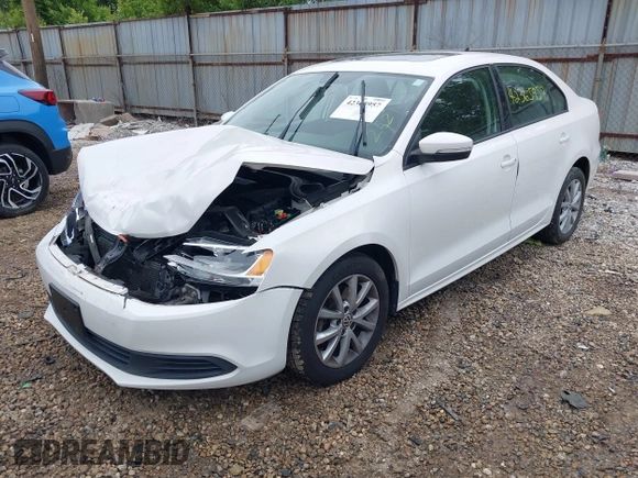 2012 Volkswagen Jetta SE с VIN 3VWDX7AJ5CM062621, выставлен на аукционе IAAI как лот 42365957 с пробегом 95 374 миль миль и . История ставок и продаж доступна на DreamBid. Изображение 17.