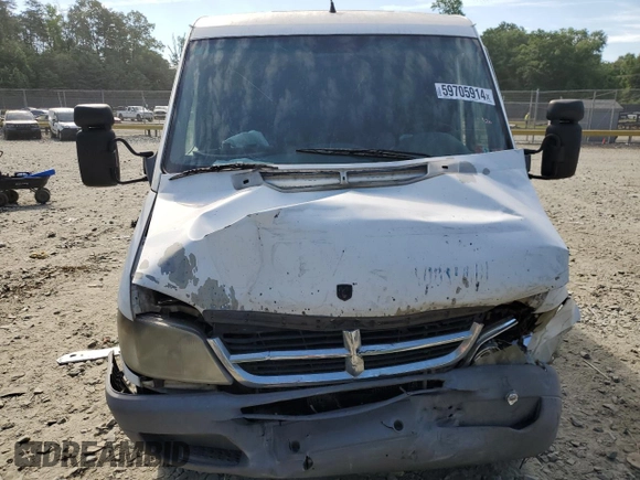 2006 Dodge Sprinter with VIN WD0PD644465930618, listed as a Copart auction lot 59705914 with Not Provided miles and Salvage Title. Bid and sale history available at DreamBid. Image 5.