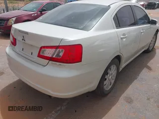 2009 Mitsubishi Galant ES z VIN 4A3AB36F69E027907, wystawiony jako IAAI lot #42234466 z przebiegiem 167 466 mil mil oraz . Historia ofert i sprzedaży dostępna na DreamBid. Obrazek 4.