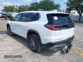 2025 GMC Acadia FWD Elevation z VIN 1GKENKRS2SJ161183, wystawiony jako IAAI lot #42344511 z przebiegiem 9075 mil mil oraz . Historia ofert i sprzedaży dostępna na DreamBid. Obrazek 3.