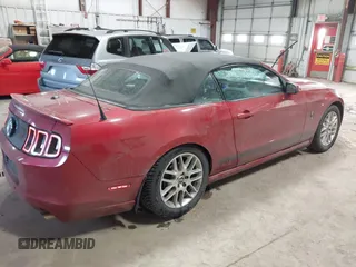 2013 Ford Mustang V6 с VIN 1ZVBP8EM8D5200645, выставлен на аукционе IAAI как лот 41035547 с пробегом 156 702 миль миль и . История ставок и продаж доступна на DreamBid. Изображение 4.