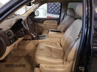 2014 GMC Yukon XL Denali with VIN 1GKS2MEF2ER171962, listed as a Copart auction lot 46996965 with 251,939 mi miles and Salvage Title. Bid and sale history available at carsss.com. Image 7.