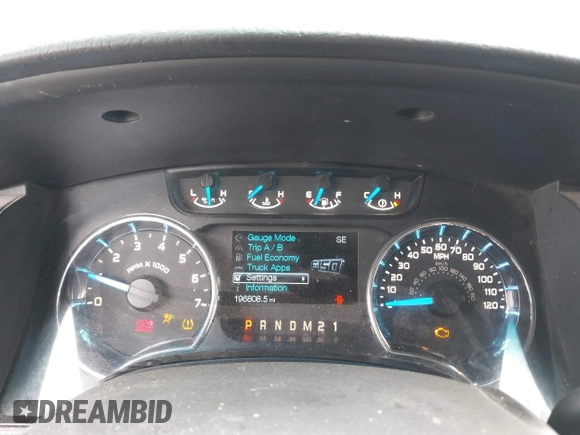 2014 Ford F-150 XL z VIN 1FTFW1ETXEFA50751, wystawiony jako IAAI lot #42055118 z przebiegiem 196 808 mil mil oraz . Historia ofert i sprzedaży dostępna na DreamBid. Obrazek 7.