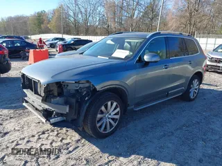 2017 Volvo XC90 Momentum with VIN YV4A22PK7H1172370, listed as a IAAI auction lot 41835935 with 103,577 mi miles. Bid and sale history available at carsss.com. Image 18.
