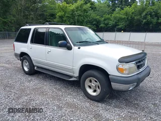 2000 Ford Explorer XLT с VIN 1FMZU63E9YZB43747, выставлен на аукционе IAAI как лот 42676902 с пробегом 258 749 миль миль и . История ставок и продаж доступна на DreamBid. Изображение 1.