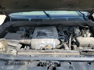 2015 Toyota Tundra SR5 z VIN 5TFEY5F10FX179944, wystawiony jako Copart lot #52885545 z przebiegiem Nie podano mil oraz Nie do naprawy • Non repairable. Historia ofert i sprzedaży dostępna na DreamBid. Obrazek 11.