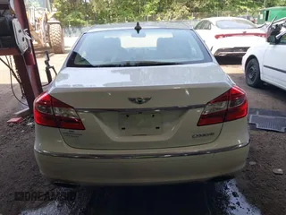 2013 Hyundai Genesis 3.8L z VIN KMHGC4DDXDU237728, wystawiony jako IAAI lot #42402839 z przebiegiem 134 977 mil mil oraz . Historia ofert i sprzedaży dostępna na DreamBid. Obrazek 16.