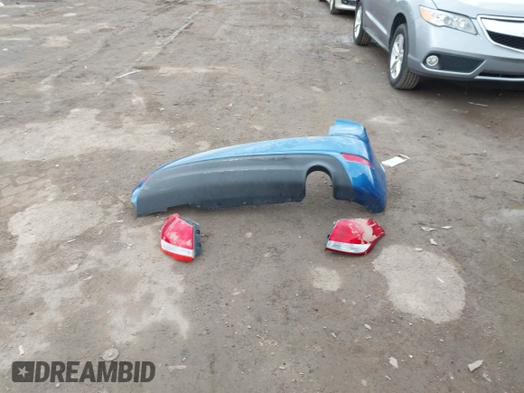 2015 Kia Forte 5-Door EX with VIN KNAFX5A85F5304442, listed as a IAAI auction lot 41886814 with 111,564 mi miles. Bid and sale history available at carsss.com. Image 12.