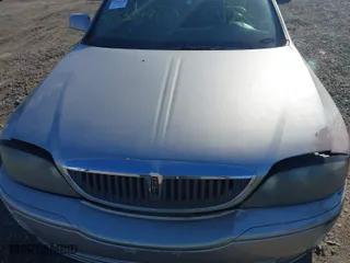 2004 Lincoln LS with VIN 1LNHM87AX4Y665236, listed as a IAAI auction lot 41338471 with 999,999 mi miles. Bid and sale history available at carsss.com. Image 10.