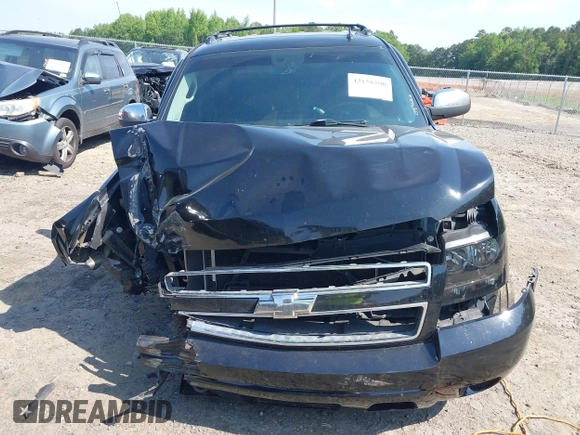 2009 Chevrolet Avalanche LTZ with VIN 3GNFK32029G183386, listed as a IAAI auction lot 42158590 with 307,685 mi miles and . Bid and sale history available at DreamBid. Image 13.