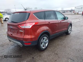 2016 Ford Escape SE with VIN 1FMCU0GXXGUA64940, listed as a IAAI auction lot 41223394 with 150,929 mi miles and . Bid and sale history available at carsss.com. Image 4.