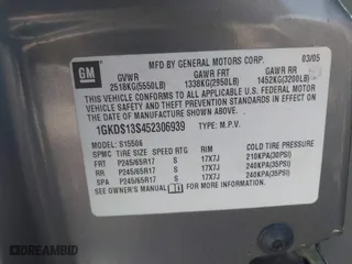 2005 GMC Envoy SLE with VIN 1GKDS13S452306939, listed as a IAAI auction lot 41931667 with 236,955 mi miles. Bid and sale history available at carsss.com. Image 9.