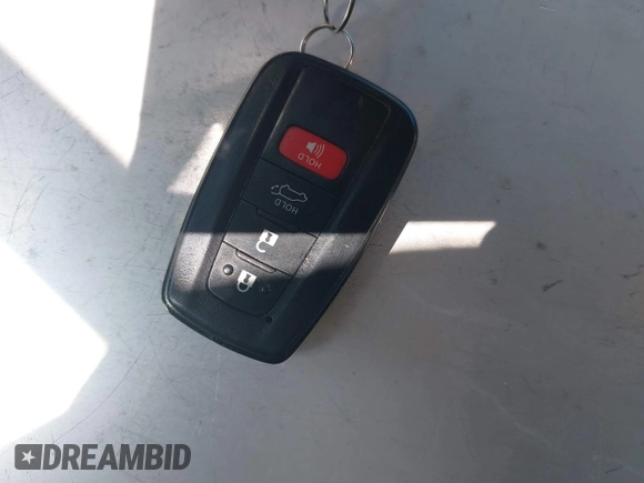 2021 Toyota Highlander XLE with VIN 5TDGZRAH2MS065304, listed as a IAAI auction lot 42386731 with 67,893 mi miles and . Bid and sale history available at DreamBid. Image 11.