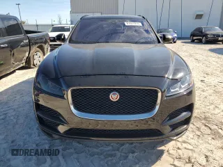 2017 Jaguar F-Pace 20d Premium with VIN SADCJ2BNXHA091982, listed as a Copart auction lot 87441914 with 117,295 mi miles and Clean Title. Bid and sale history available at DreamBid. Image 5.