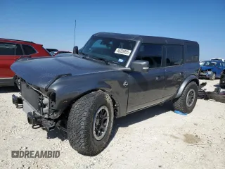 2024 Ford Bronco Outer Banks with VIN 1FMDE8BH2RLA86374, listed as a Copart auction lot 46326955 with 4,432 mi miles and Salvage Title. Bid and sale history available at carsss.com. Image 1.