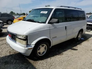 1998 GMC Safari with VIN 1GKDM19W1WB512631, listed as a Copart auction lot 75899764 with 207,067 mi miles and Salvage Title. Bid and sale history available at carsss.com. Image 1.
