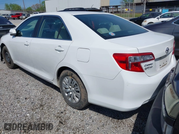 2014 Toyota Camry L with VIN 4T1BF1FK9EU864286, listed as a IAAI auction lot 41921249 with 154,122 mi miles. Bid and sale history available at carsss.com. Image 3.