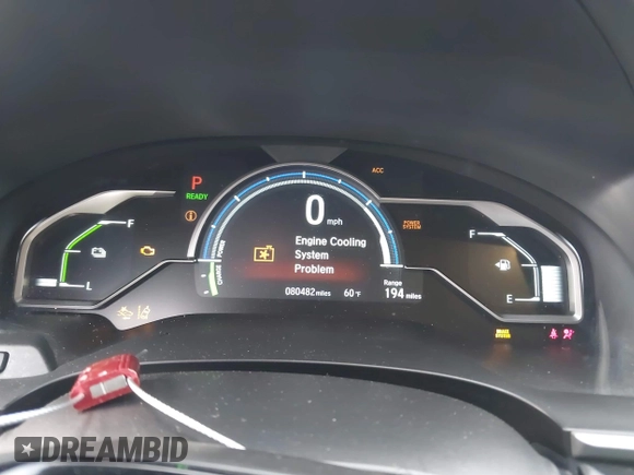 2018 Honda Clarity Plug-In Hybrid Touring with VIN JHMZC5F39JC000901, listed as a IAAI auction lot 41914470 with 80,482 mi miles. Bid and sale history available at carsss.com. Image 7.