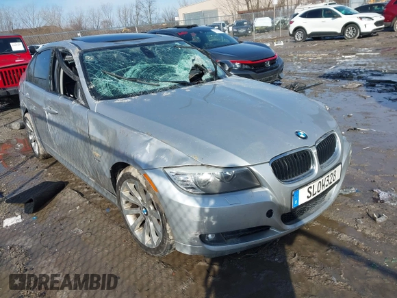 2011 BMW 3 Series 328i xDrive with VIN WBAPK7G50BNN78881, listed as a IAAI auction lot 41694260 with 1 mi miles. Bid and sale history available at carsss.com. Image 1.