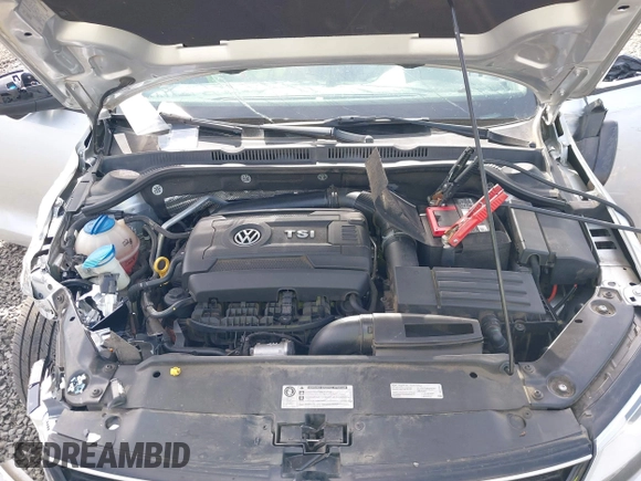 2015 Volkswagen Jetta Sedan 1.8T SE with VIN 3VWD17AJ3FM297573, listed as a IAAI auction lot 41884541 with 98,225 mi miles. Bid and sale history available at carsss.com. Image 10.
