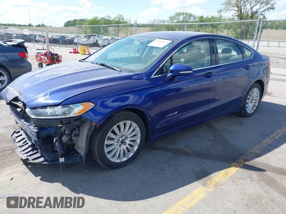 2014 Ford Fusion SE Hybrid с VIN 3FA6P0LU9ER129016, выставлен на аукционе IAAI как лот 42269103 с пробегом 170 001 миль миль и . История ставок и продаж доступна на DreamBid. Изображение 17.