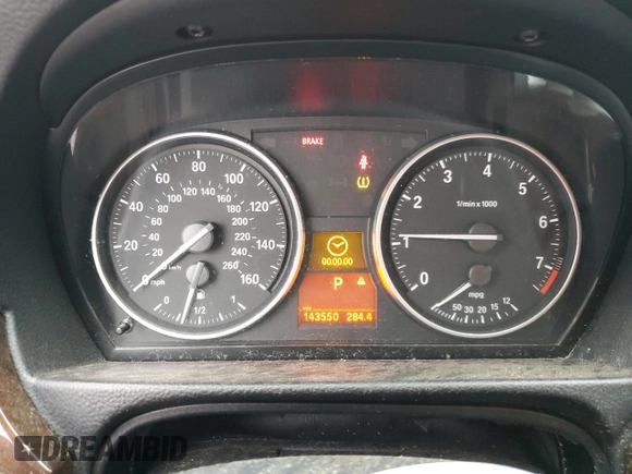2011 BMW 3 Series 328i with VIN WBAPH5C55BA448269, listed as a Copart auction lot 48517275 with 143,550 mi miles and Salvage Title. Bid and sale history available at carsss.com. Image 9.