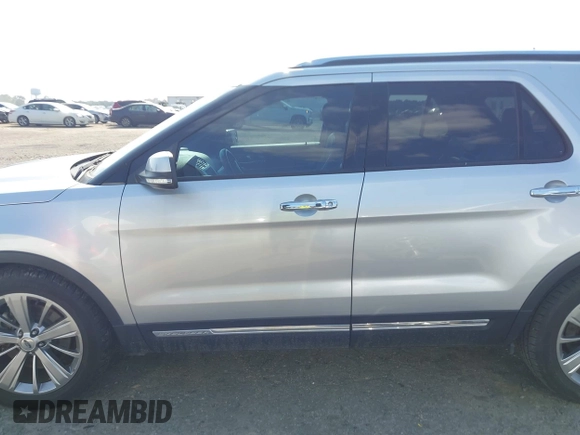 2018 Ford Explorer Limited with VIN 1FM5K7F85JGA26345, listed as a IAAI auction lot 42559655 with 73,356 mi miles and . Bid and sale history available at DreamBid. Image 14.