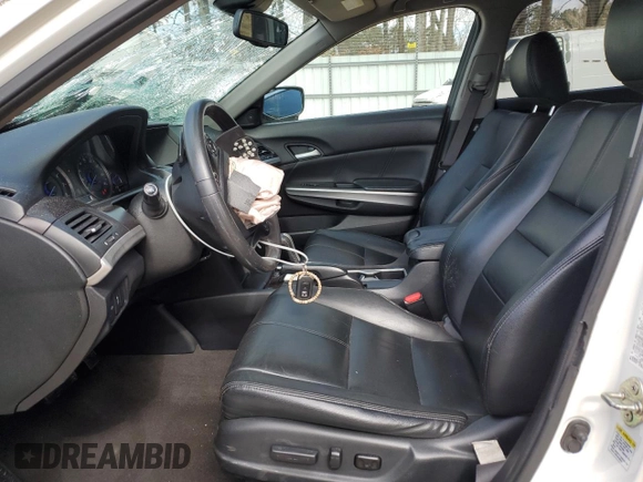 2014 Honda Crosstour EX-L z VIN 5J6TF2H58EL000383, wystawiony jako Copart lot #54868895 z przebiegiem 134 509 mil mil oraz Nie do naprawy • Non repairable. Historia ofert i sprzedaży dostępna na DreamBid. Obrazek 7.