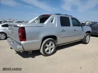 2013 Chevrolet Avalanche LTZ with VIN 3GNMCGE0XDG321451, listed as a Copart auction lot 47413935 with 174,216 mi miles and Salvage Title. Bid and sale history available at carsss.com. Image 3.