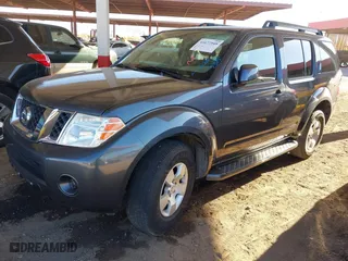 2012 Nissan Pathfinder SV with VIN 5N1AR1NN2CC626622, listed as a IAAI auction lot 41672948 with 135,751 mi miles. Bid and sale history available at carsss.com. Image 2.