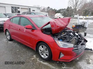 2020 Hyundai Elantra Value Edition z VIN KMHD84LF2LU084137, wystawiony jako IAAI lot #41599599 z przebiegiem 62 827 mil mil oraz . Historia ofert i sprzedaży dostępna na DreamBid. Obrazek 1.
