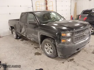 2015 Chevrolet Silverado 1500 LS with VIN 1GCVKPEC5FZ351678, listed as a IAAI auction lot 41394144 with 187,679 mi miles. Bid and sale history available at carsss.com. Image 1.