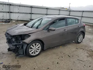 2015 Kia Forte 5-Door EX with VIN KNAFX5A82F5358247, listed as a Copart auction lot 43516535 with 113,739 mi miles and Salvage Title. Bid and sale history available at carsss.com. Image 1.