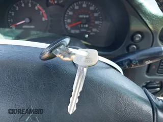 1997 Mitsubishi 3000GT z VIN JA3AM44H8VY001162, wystawiony jako IAAI lot #41933754 z przebiegiem 157 314 mil mil oraz . Historia ofert i sprzedaży dostępna na DreamBid. Obrazek 11.