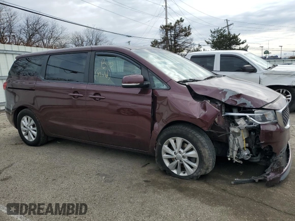 2017 Kia Sedona LX with VIN KNDMB5C16H6226582, listed as a Copart auction lot 47476845 with 163,479 mi miles and Salvage Title. Bid and sale history available at carsss.com. Image 4.