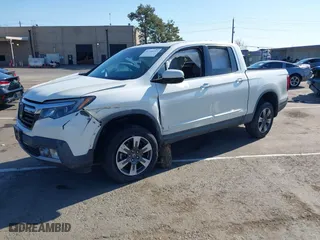 2017 Honda Ridgeline RTL-E with VIN 5FPYK3F7XHB011188, listed as a IAAI auction lot 41766257 with 90,020 mi miles. Bid and sale history available at carsss.com. Image 18.